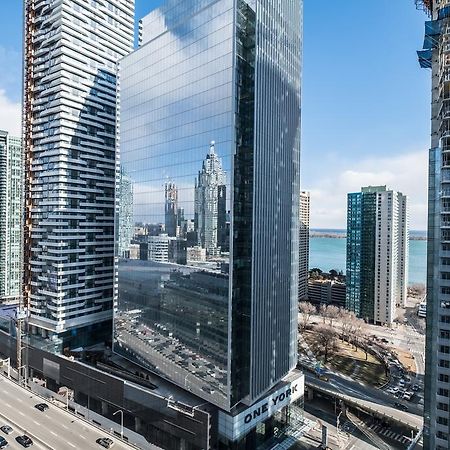 Downtown Luxury Lakeview Condo Торонто Екстериор снимка