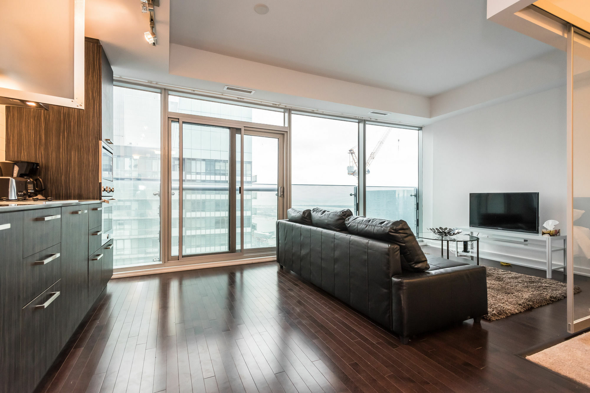 Downtown Luxury Lakeview Condo Торонто Екстериор снимка